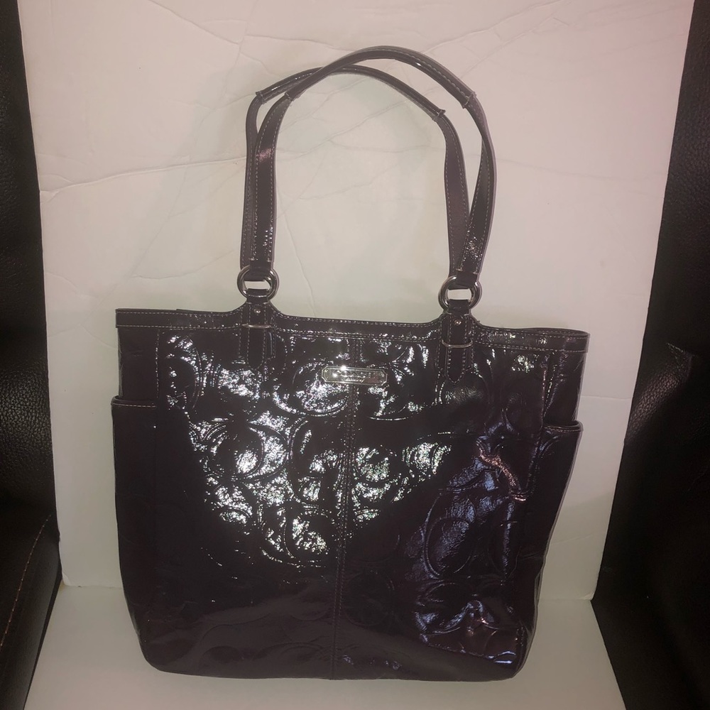 Coach Purse Bag Authentic Gallery Tote Patent Purple Leather EUC